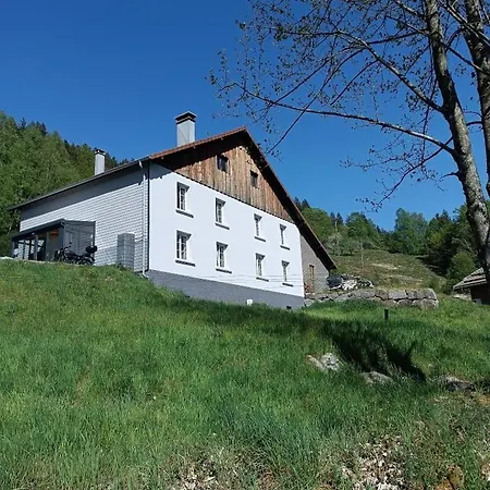 Location Saisonniere 10 Places, Belle Exposition, Vue Foret Et Montagne Ferienhaus